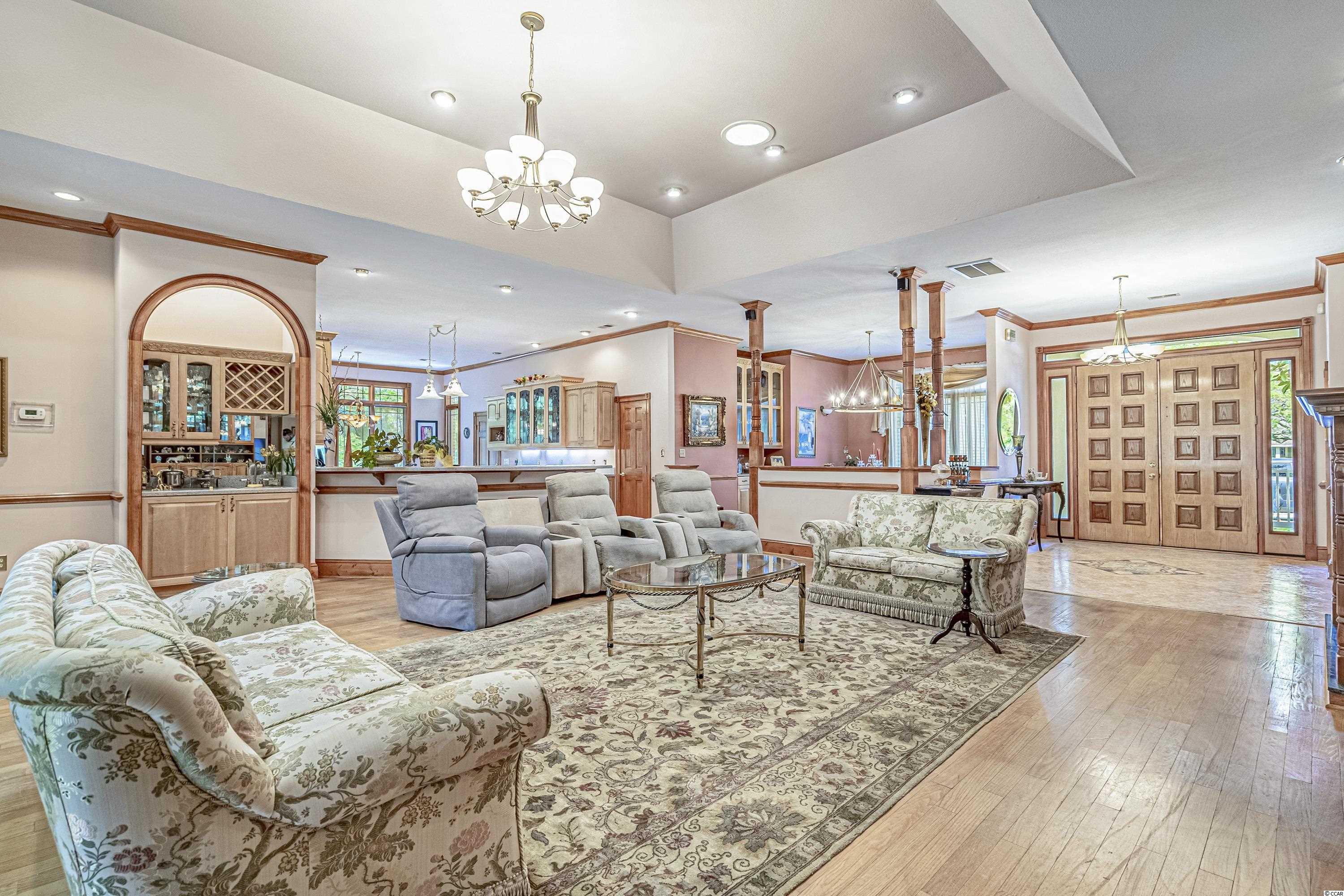 409 Queens Road Myrtle Beach, SC 29572 - Photo 10 of 38 Gallery Image 10