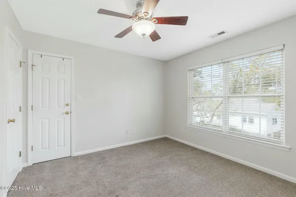 $2,445 | 203 Panama Terrace, Morehead City, NC 28557