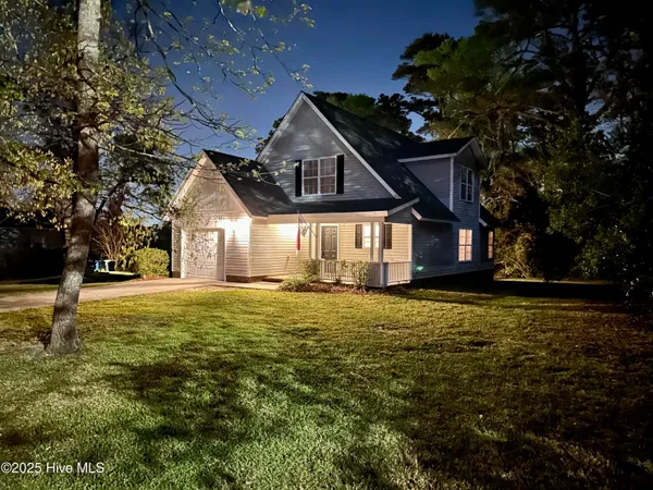 $2,445 | 203 Panama Terrace, Morehead City, NC 28557