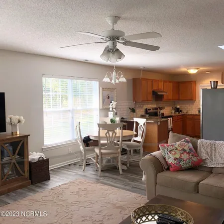 $2,445 | 203 Panama Terrace, Morehead City, NC 28557