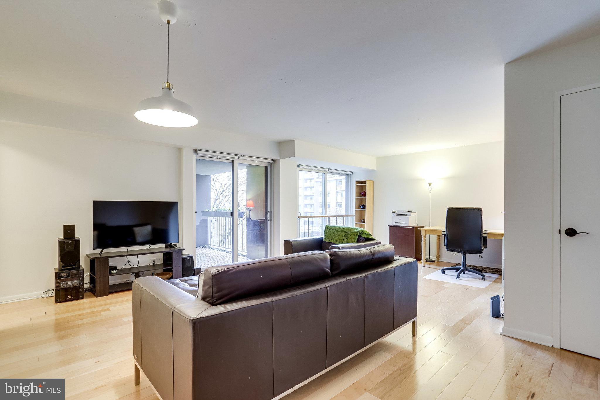 520 N Street Southwest, Unit S318 Washington, DC 20024 - Photo 20 of 46