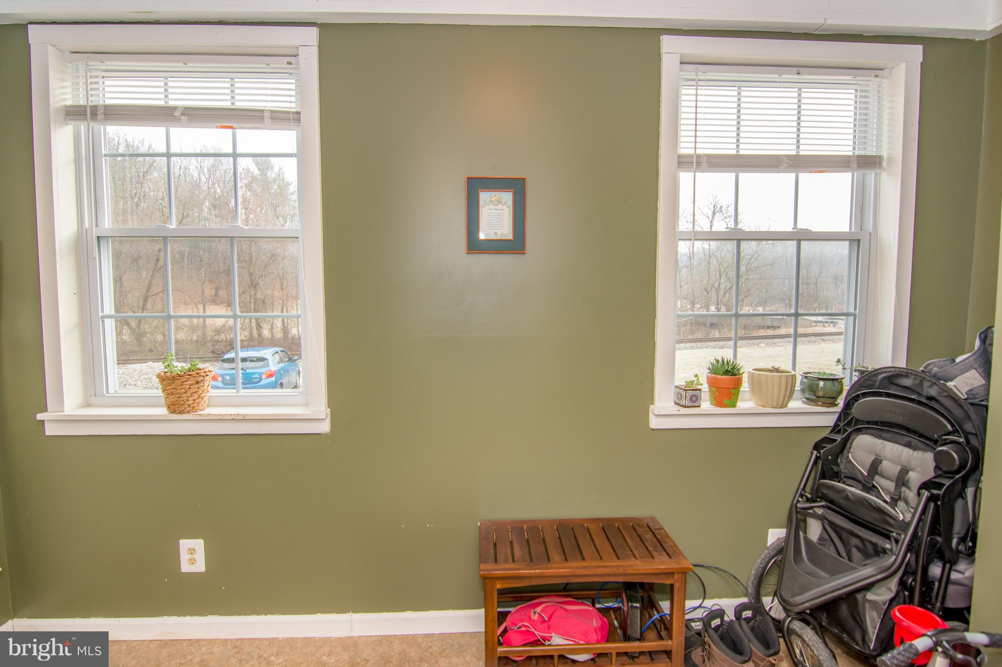 4812 Kern Road Manchester, MD 21102 - Photo 13 of 18 laundry room