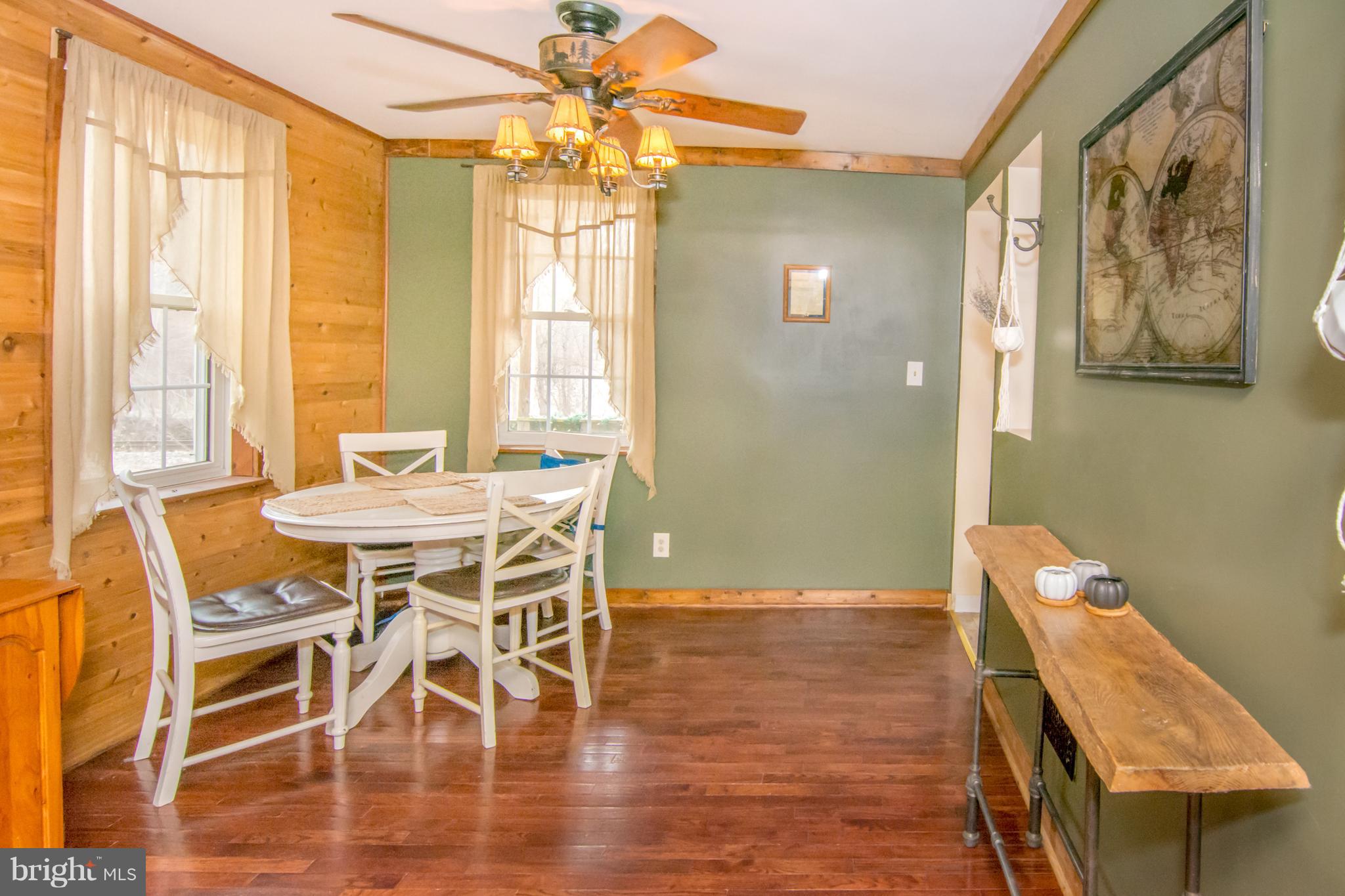 4812 Kern Road Manchester, MD 21102 - Photo 3 of 18 Dining area