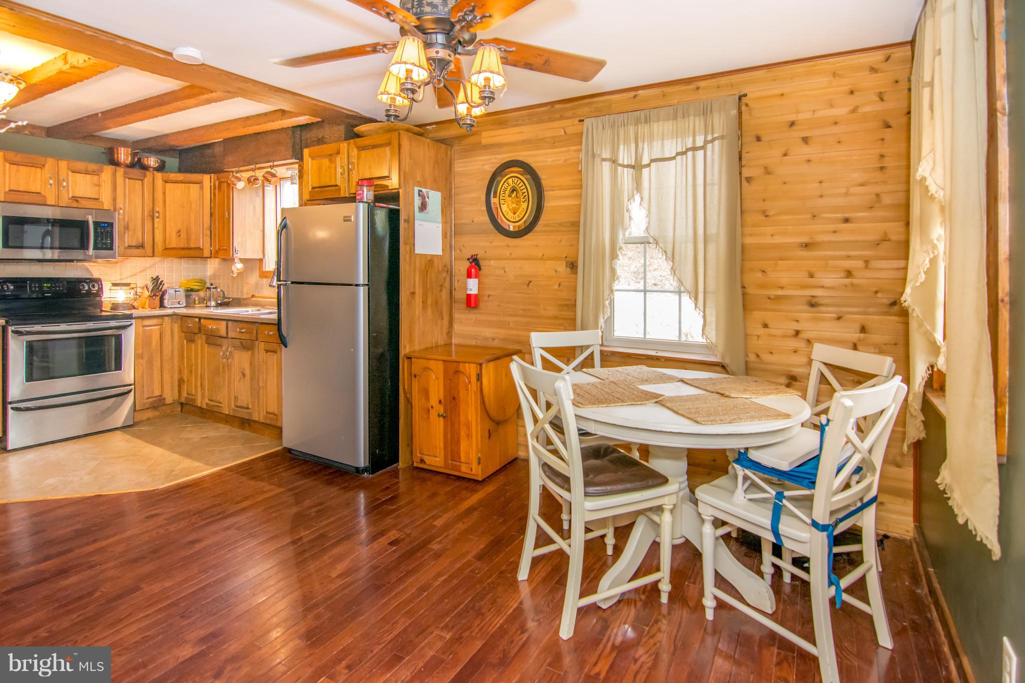 4812 Kern Road Manchester, MD 21102 - Photo 4 of 18 kitchen dining area