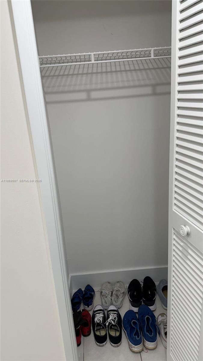 2671 South Course Drive, Unit 403 Pompano Beach, FL 33069 - Photo 8 of 32