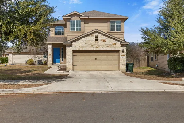 a view of the house with a outdoor space