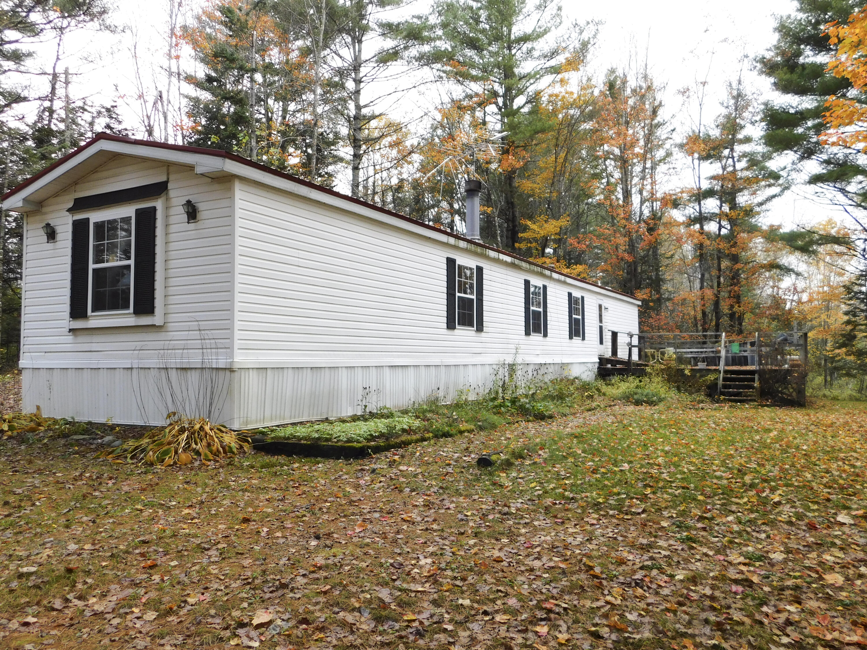 226 Wellington Road Harmony, ME 04942 - Photo 3 of 49 8