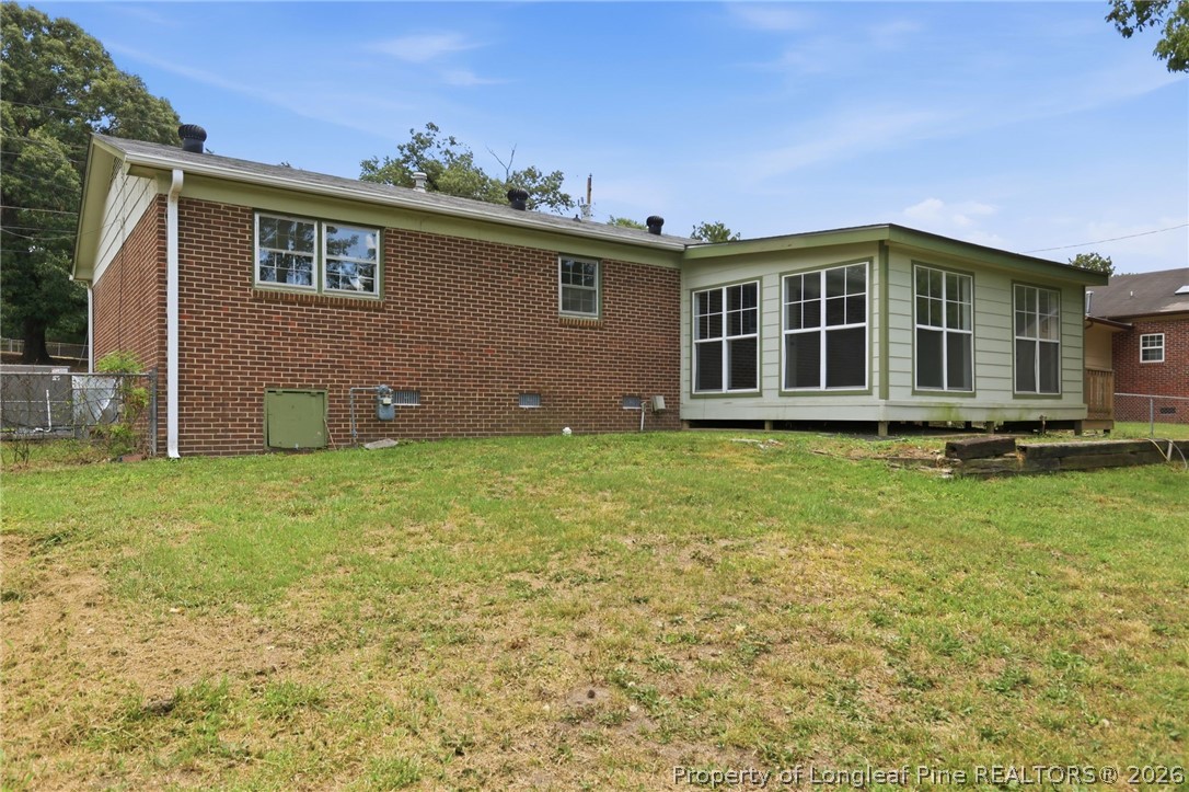 406 Lansdowne Road Fayetteville, NC 28314 - Photo 3 of 45