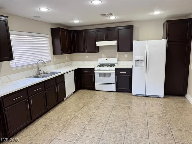 $2,095 | 6142 Windmill Island Avenue, Las Vegas, NV 89139