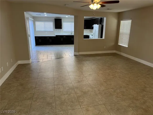 $2,095 | 6142 Windmill Island Avenue, Las Vegas, NV 89139