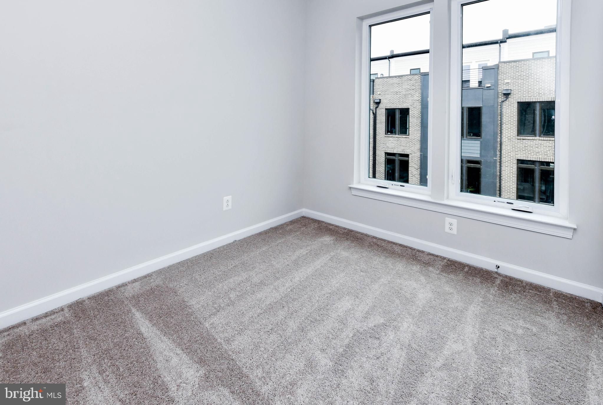 8219 Front Loop Rockville, MD 20855 - Photo 24 of 32 Gallery Image 24