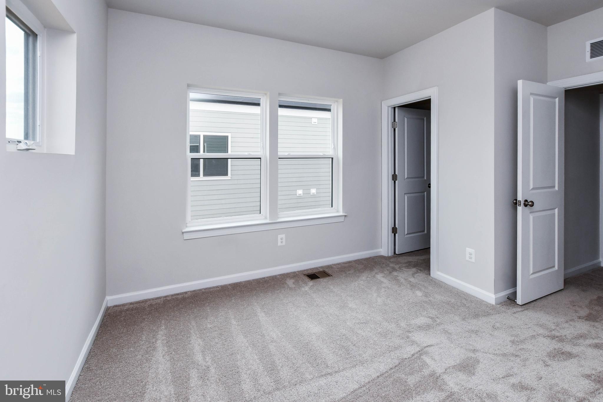 8219 Front Loop Rockville, MD 20855 - Photo 27 of 32 Gallery Image 27