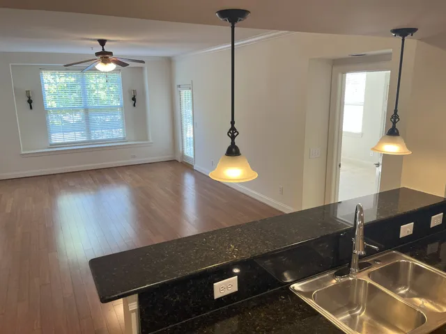 $425,000 | 3201 Aspen Grove Drive, Unit A4, Franklin, TN 37067