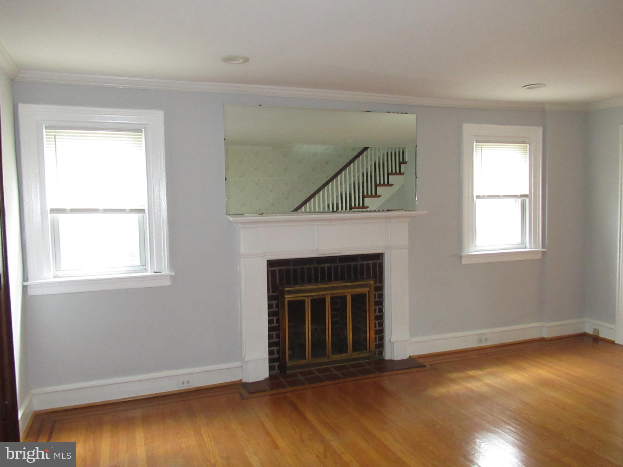 3832 Crest Road Drexel Hill, PA 19026 - Photo 8 of 42