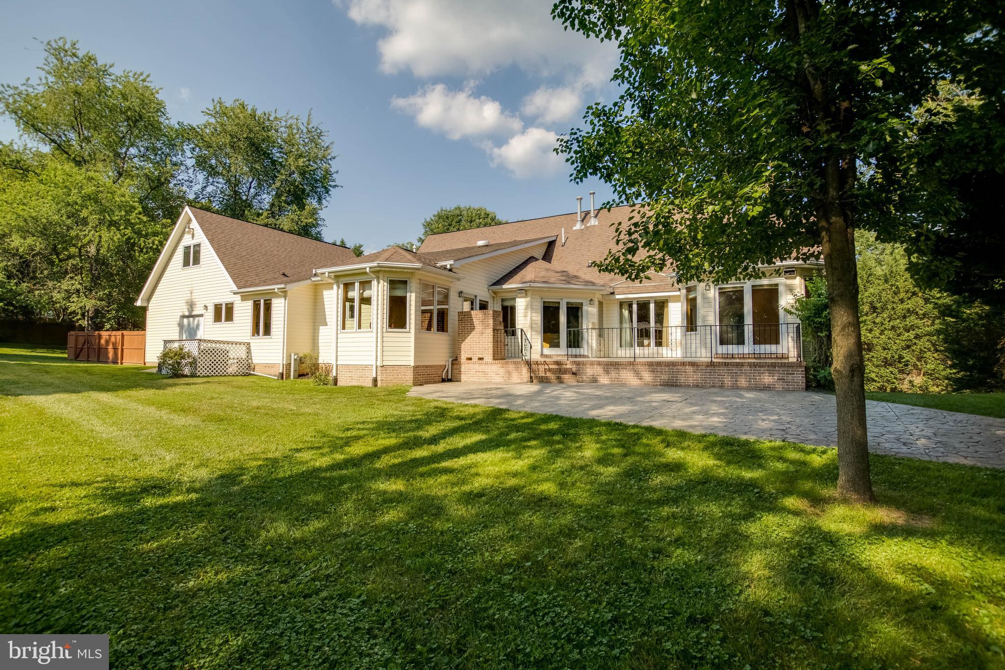 3971 View Top Road Ellicott City, MD 21042 - Photo 1 of 35 Great backyard and patio for entertaining