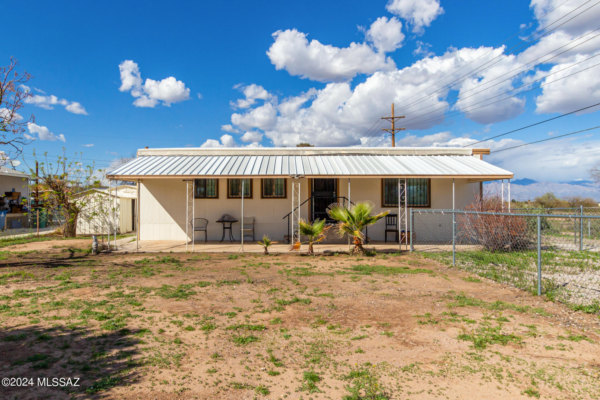 2532 West Quail Road Tucson, AZ 85746 - Photo 1 of 32 Gallery Image 1