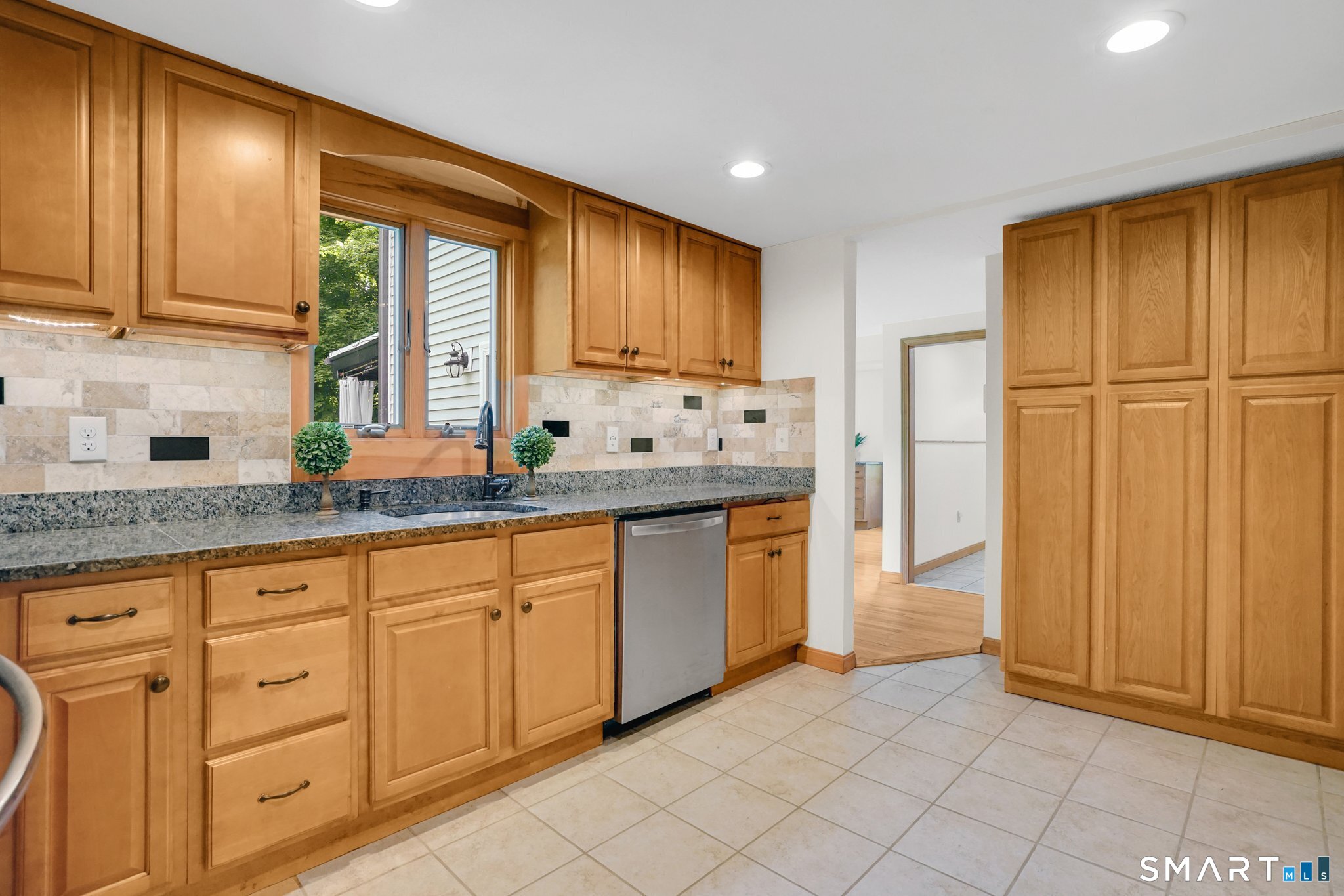 228 North Granby Road Granby, CT 06035 - Photo 6 of 40