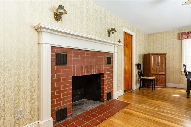 $399,900 | 10 Hall Street, West Warwick, RI 02893