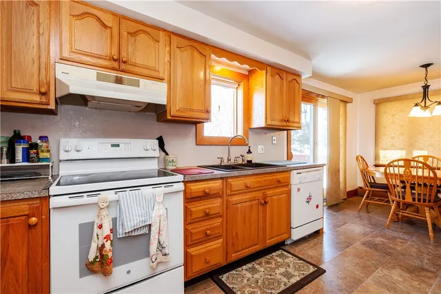 $399,900 | 10 Hall Street, West Warwick, RI 02893