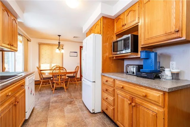 $399,900 | 10 Hall Street, West Warwick, RI 02893