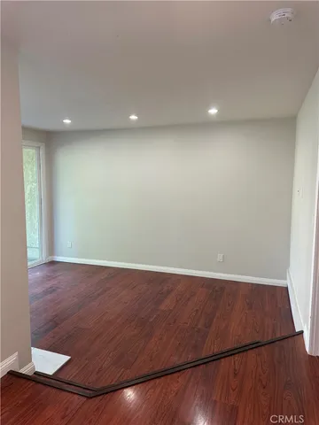 $2,500 | 89 Lakepines, Irvine, CA 92620