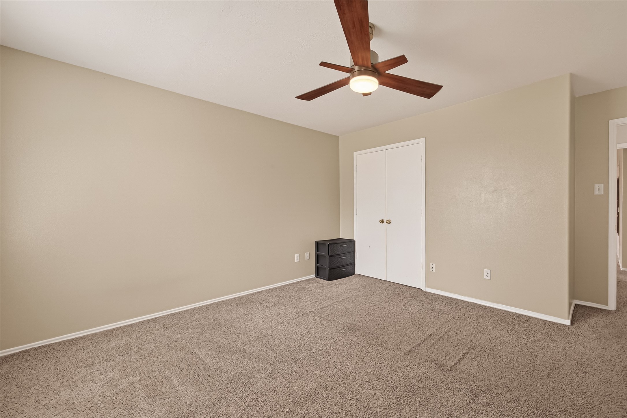8907 Rainesville Lane Houston, TX 77075 - Photo 27 of 43