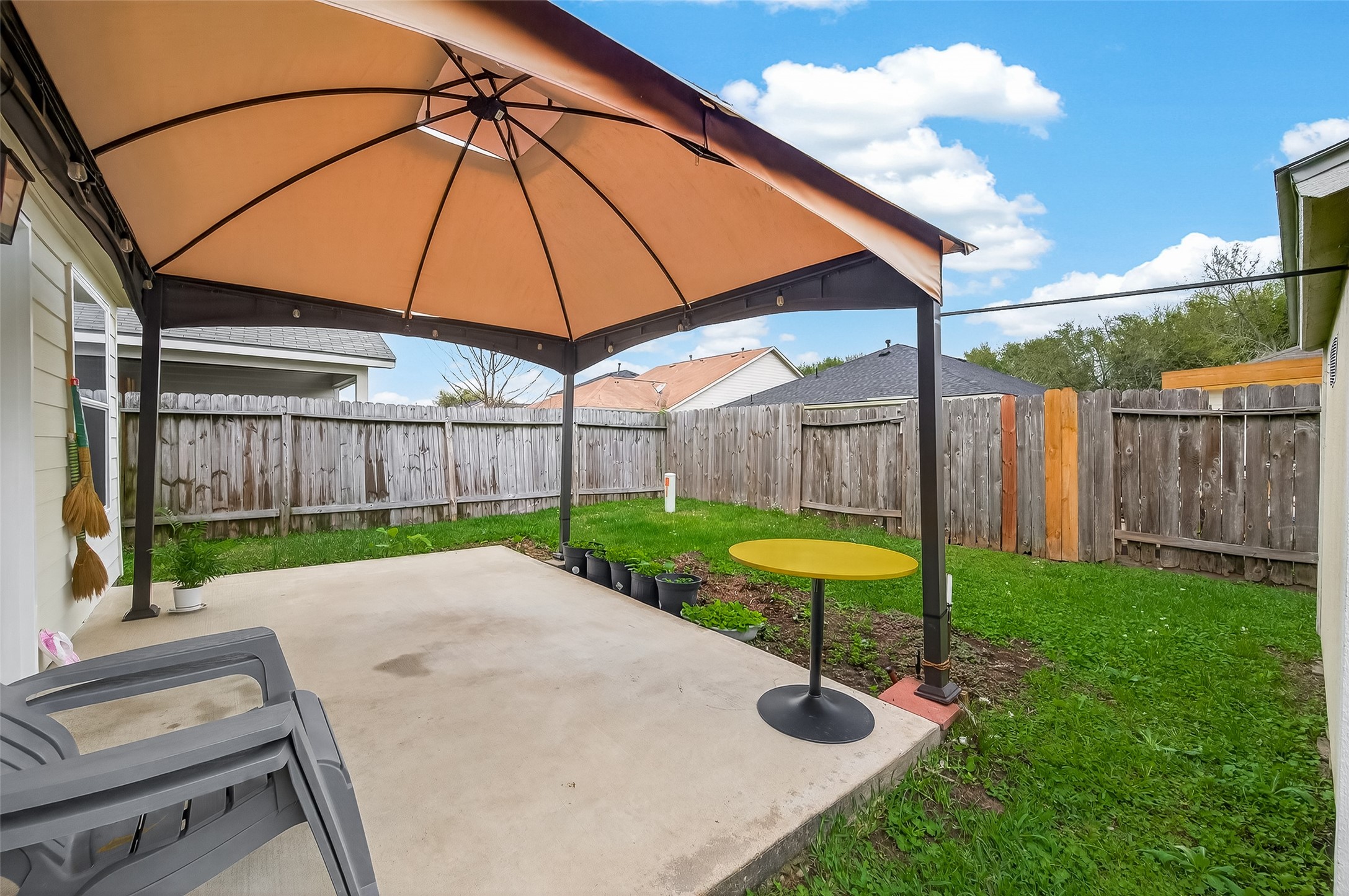 8907 Rainesville Lane Houston, TX 77075 - Photo 41 of 43