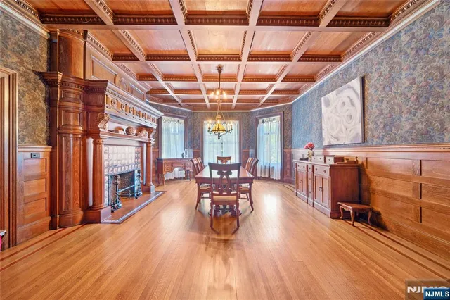 a living room with lots of furniture and a rug