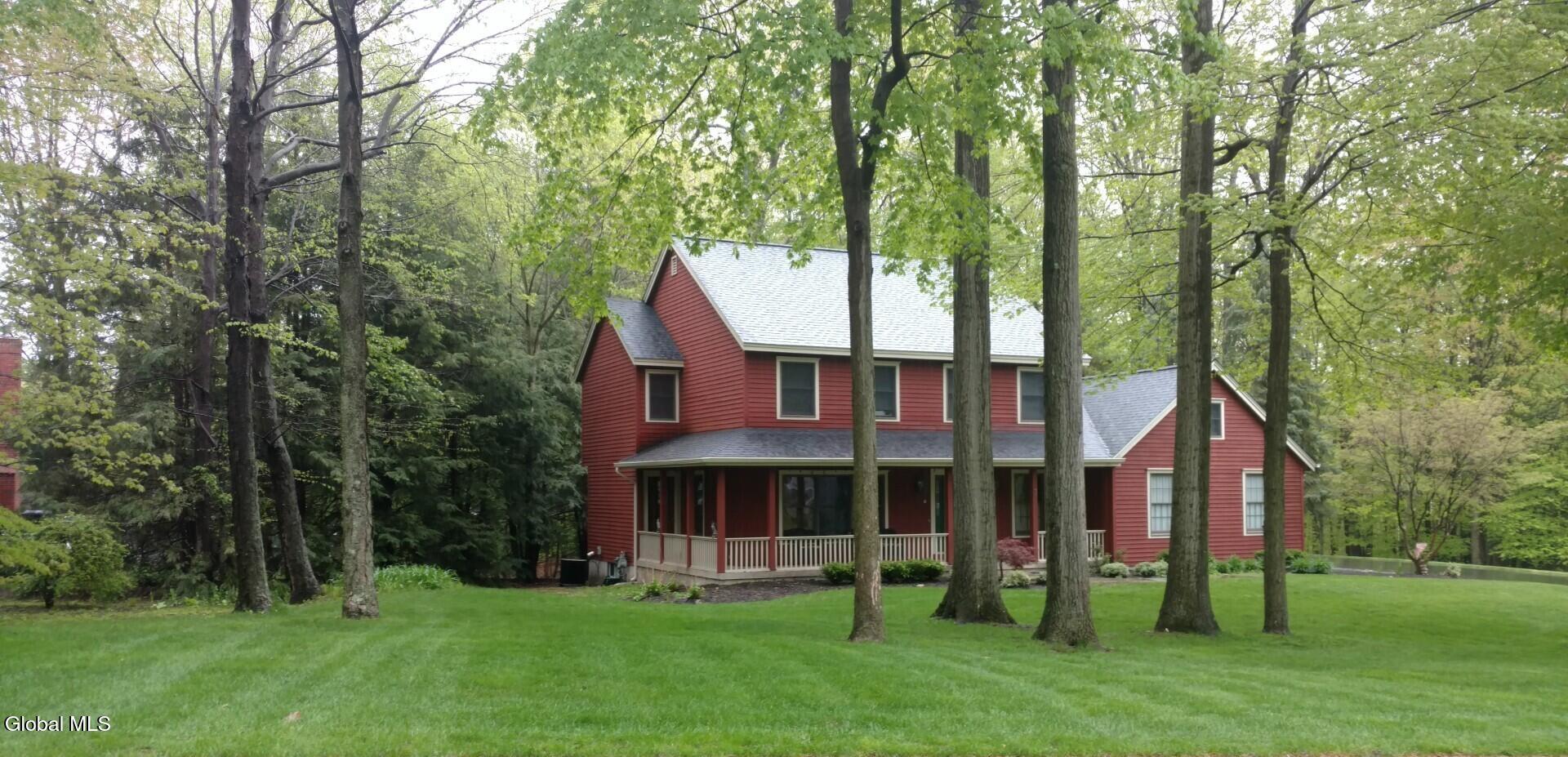 3 Buckingham Court Clifton Park, NY 12065 - Photo 11 of 49 thumbnail_IMG_20190513_161750524