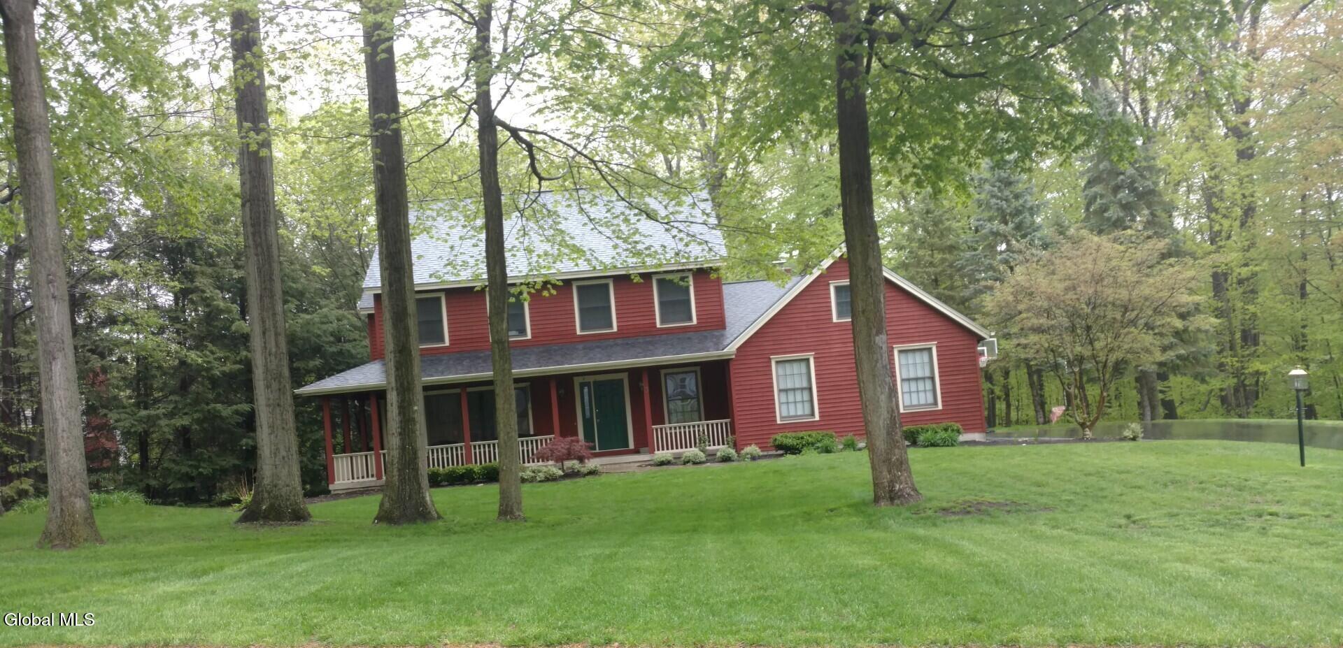 3 Buckingham Court Clifton Park, NY 12065 - Photo 12 of 49 thumbnail_IMG_20190513_161806812