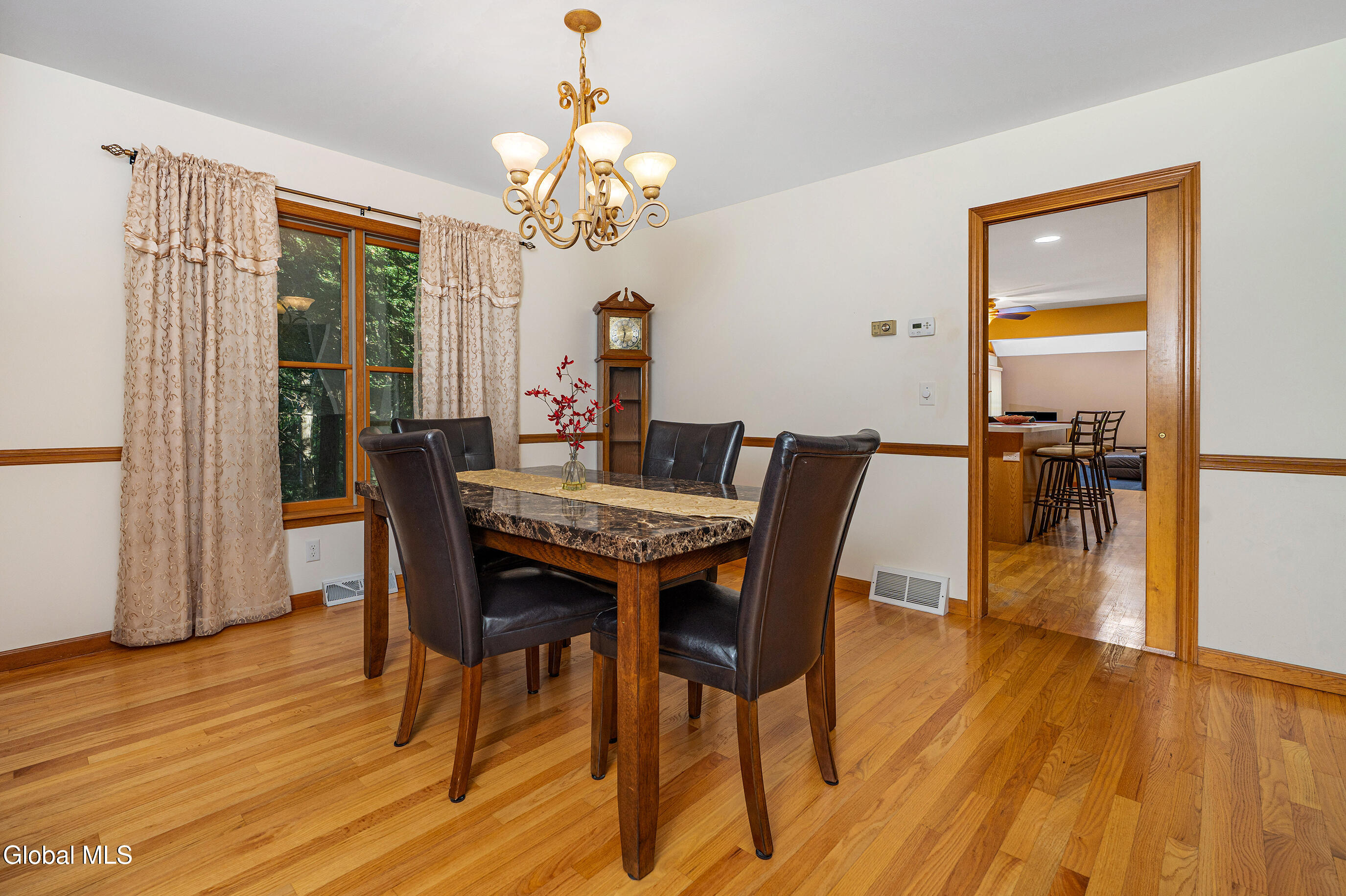 3 Buckingham Court Clifton Park, NY 12065 - Photo 21 of 49 015-3-Buckingham-Ct-Clifton-Park-NY-1206