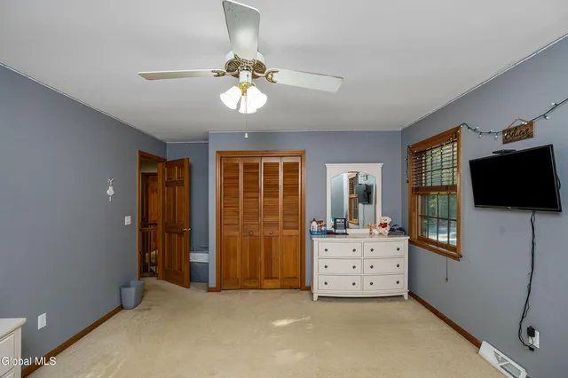 $529,900 | 3 Buckingham Court, Clifton Park, NY 12065