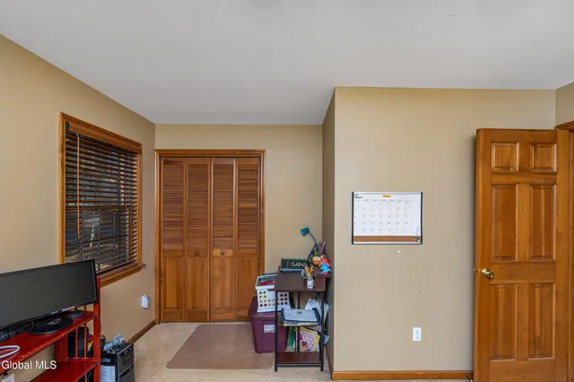 $529,900 | 3 Buckingham Court, Clifton Park, NY 12065