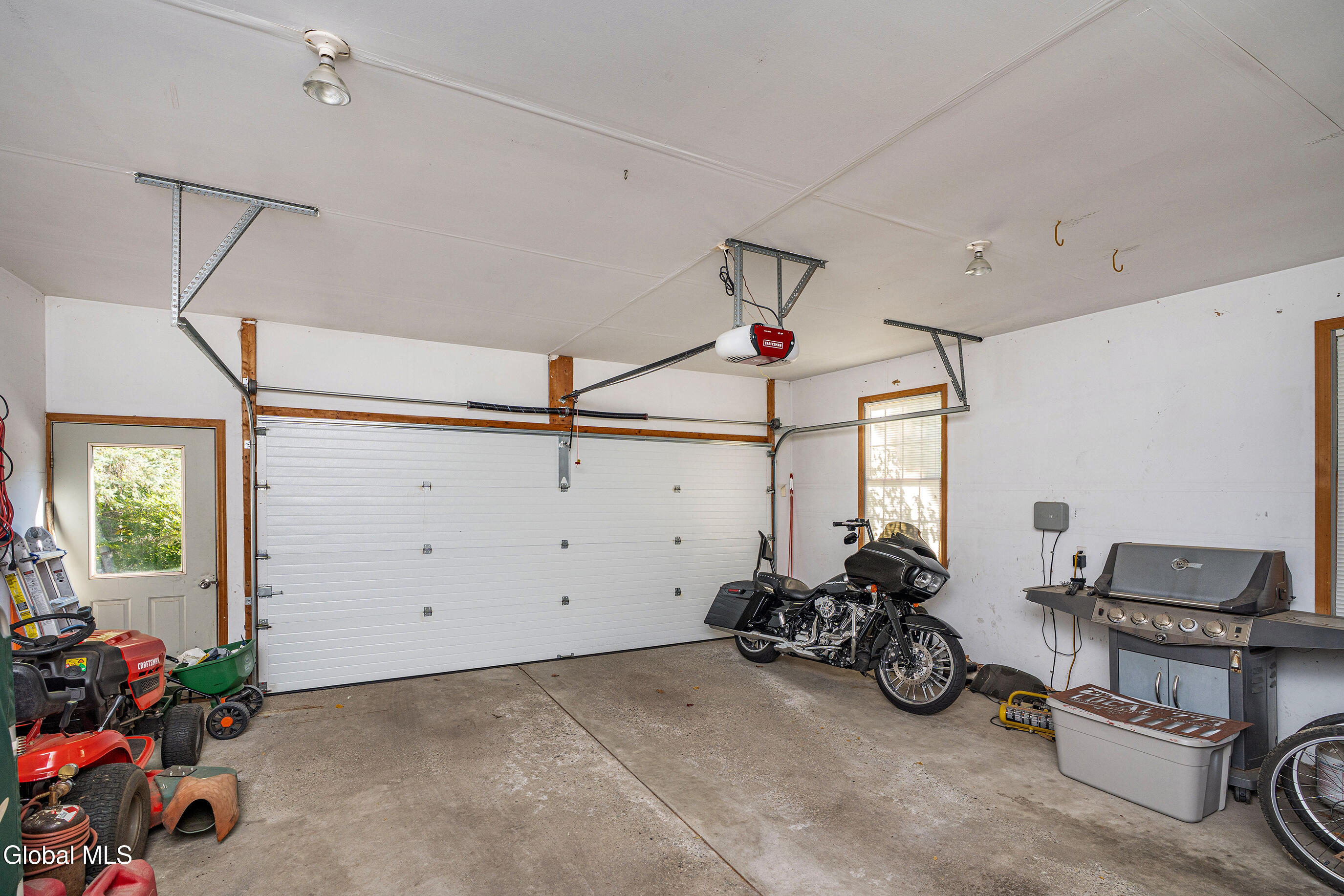 3 Buckingham Court Clifton Park, NY 12065 - Photo 43 of 49 053-3-Buckingham-Ct-Clifton-Park-NY-1206