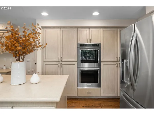 $1,250,000 | 11330 Southwest Lynnvale Drive, Portland, OR 97225