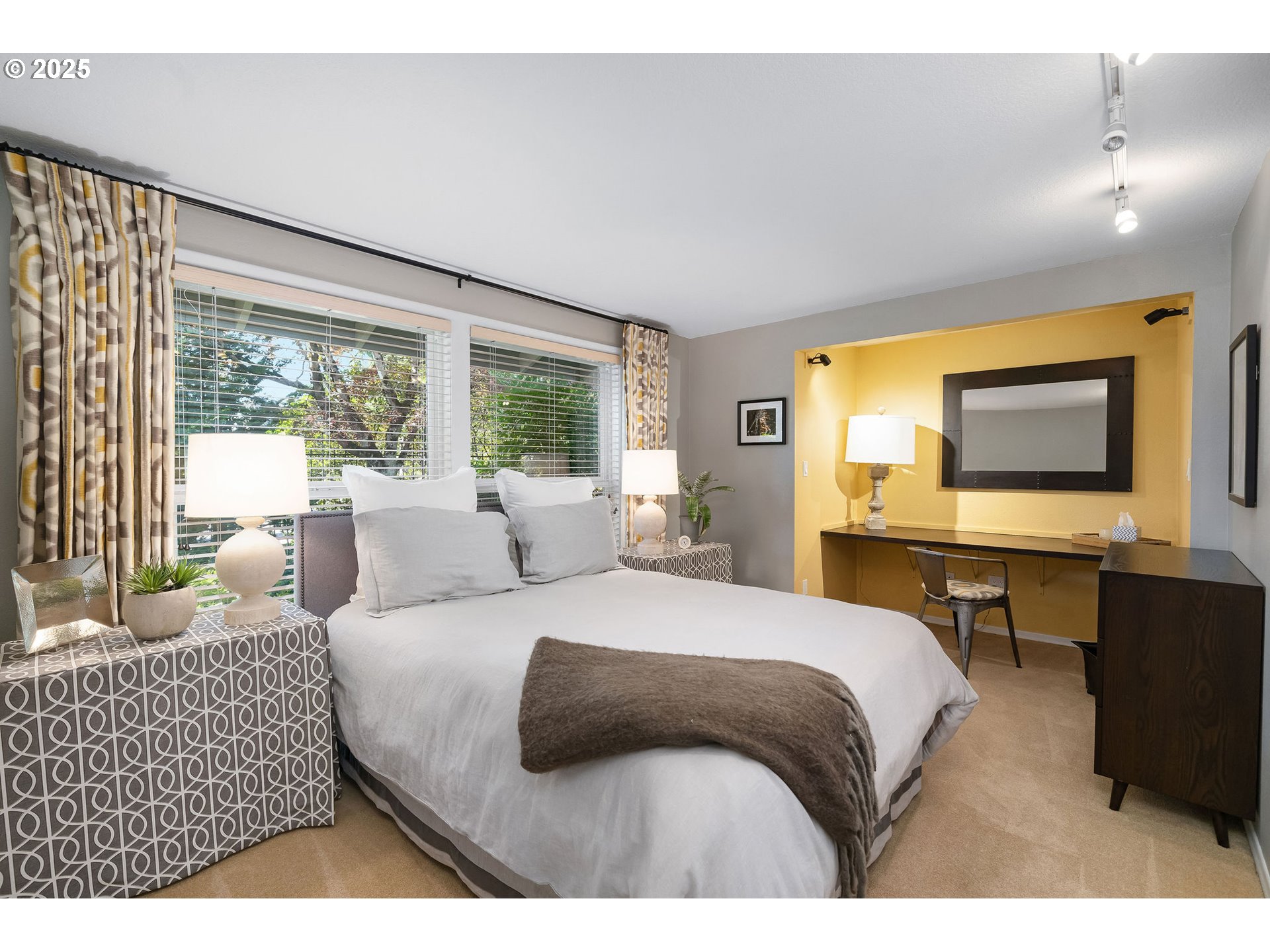 11330 Southwest Lynnvale Drive Portland, OR 97225 - Photo 25 of 48