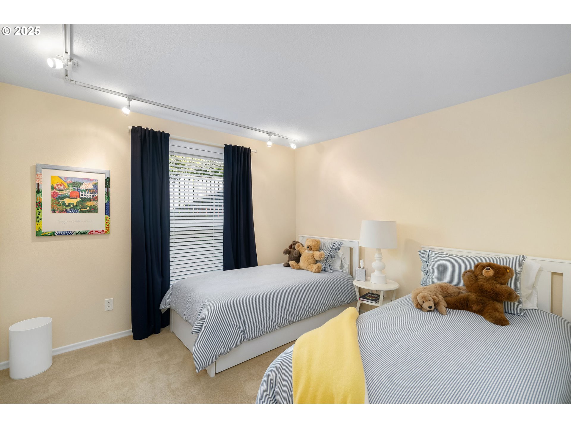 11330 Southwest Lynnvale Drive Portland, OR 97225 - Photo 26 of 48