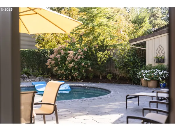 $1,250,000 | 11330 Southwest Lynnvale Drive, Portland, OR 97225