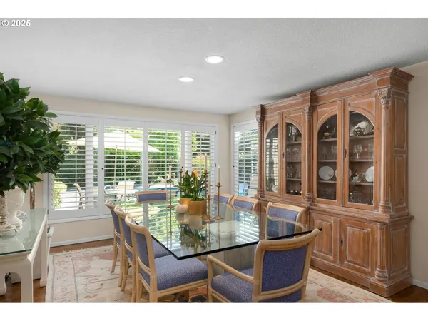 $1,250,000 | 11330 Southwest Lynnvale Drive, Portland, OR 97225