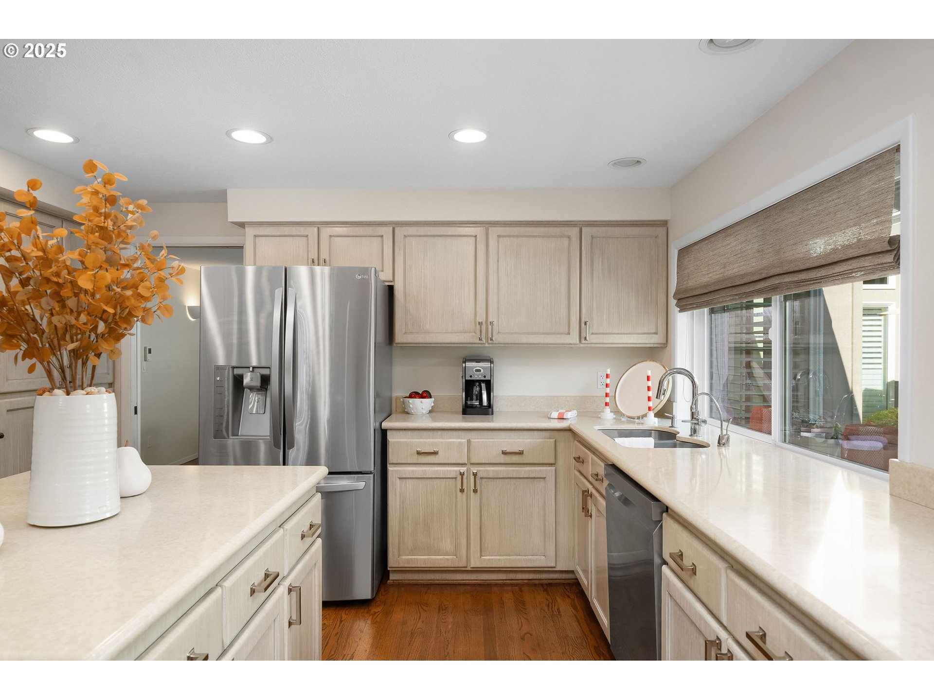 11330 Southwest Lynnvale Drive Portland, OR 97225 - Photo 10 of 48