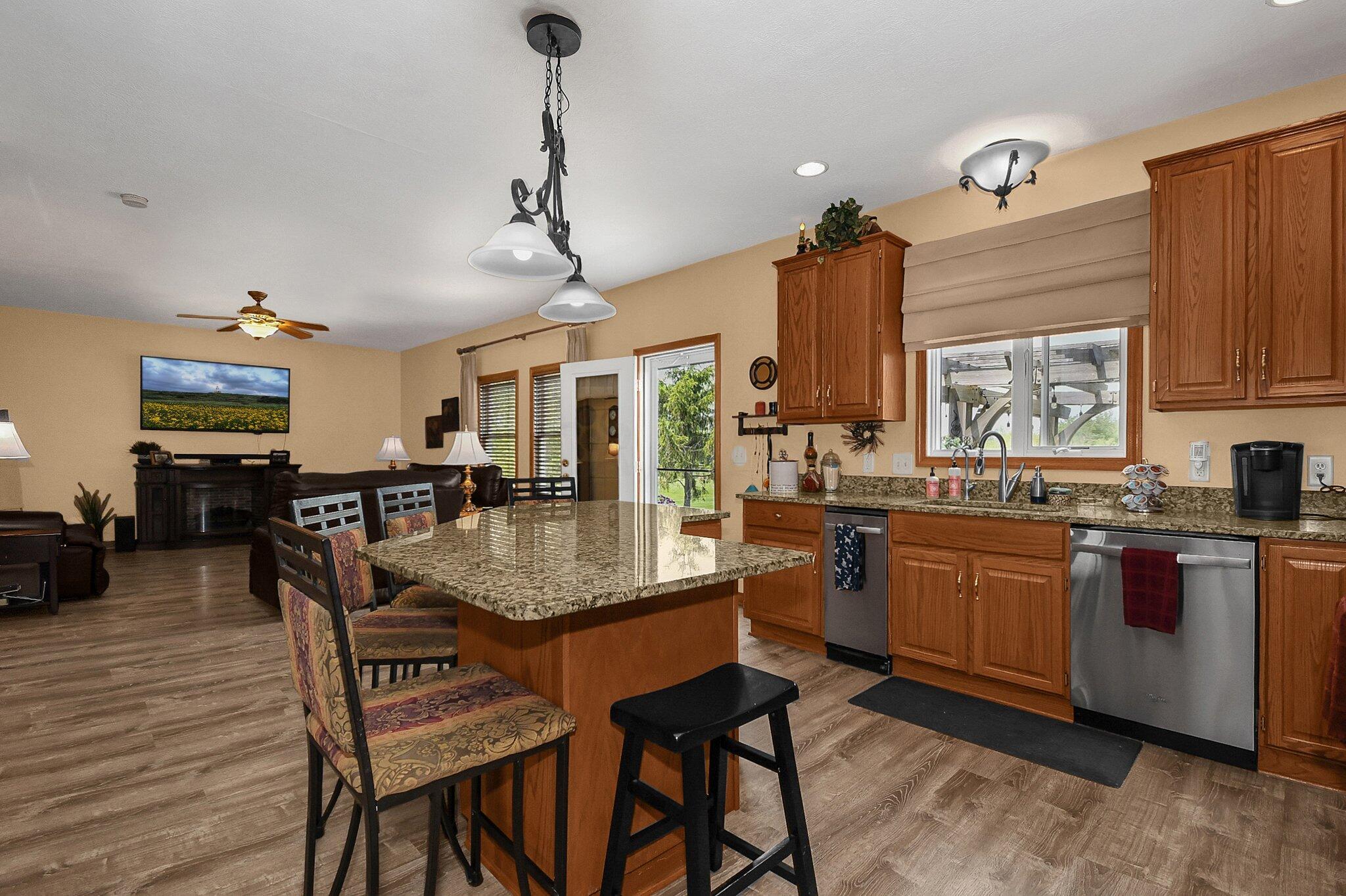 13790 Taylor Road Plain City, OH 43064 - Photo 22 of 70 Kitchen