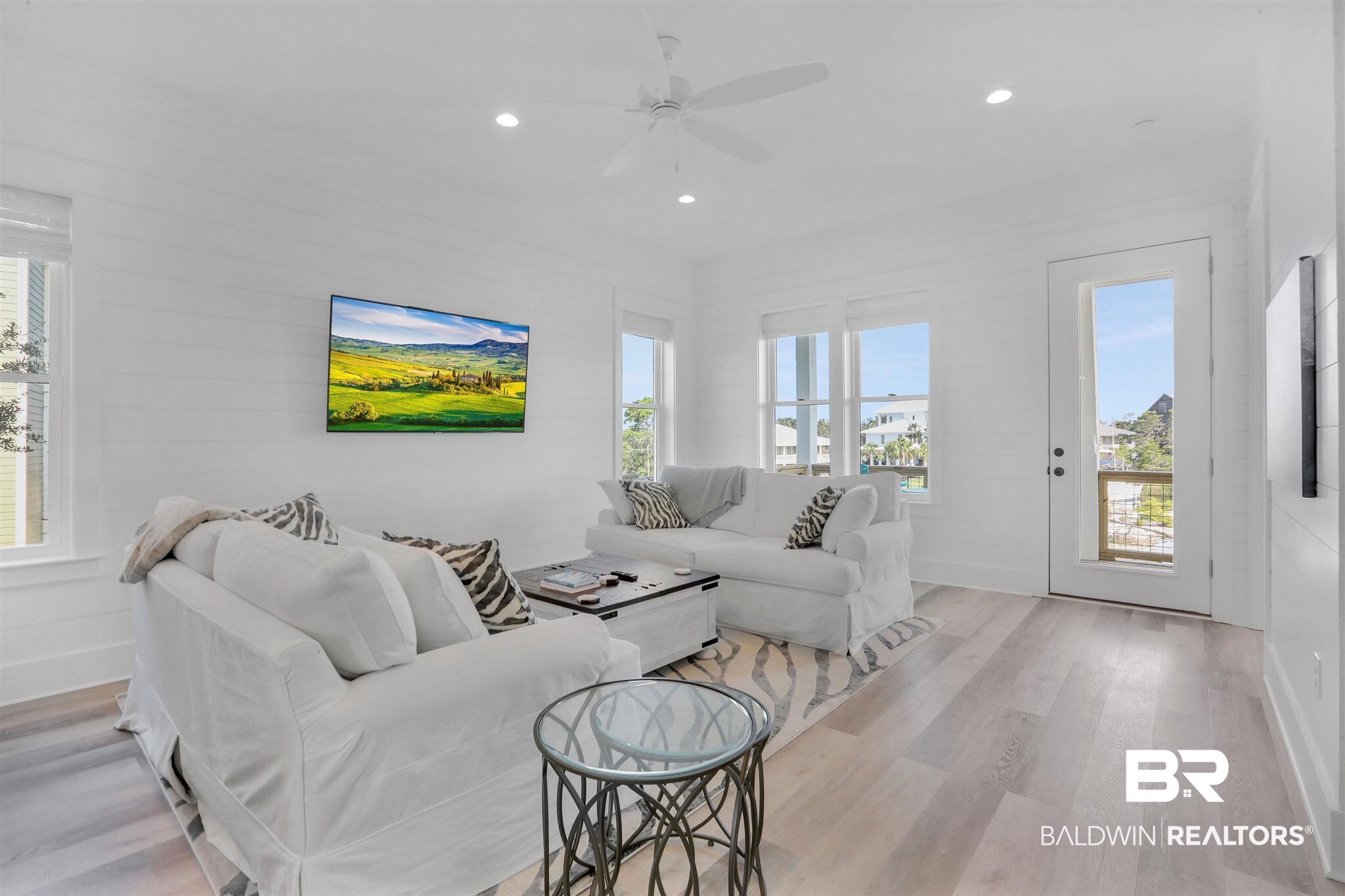 30147 River Road Orange Beach, AL 36561 - Photo 6 of 40 Living Room