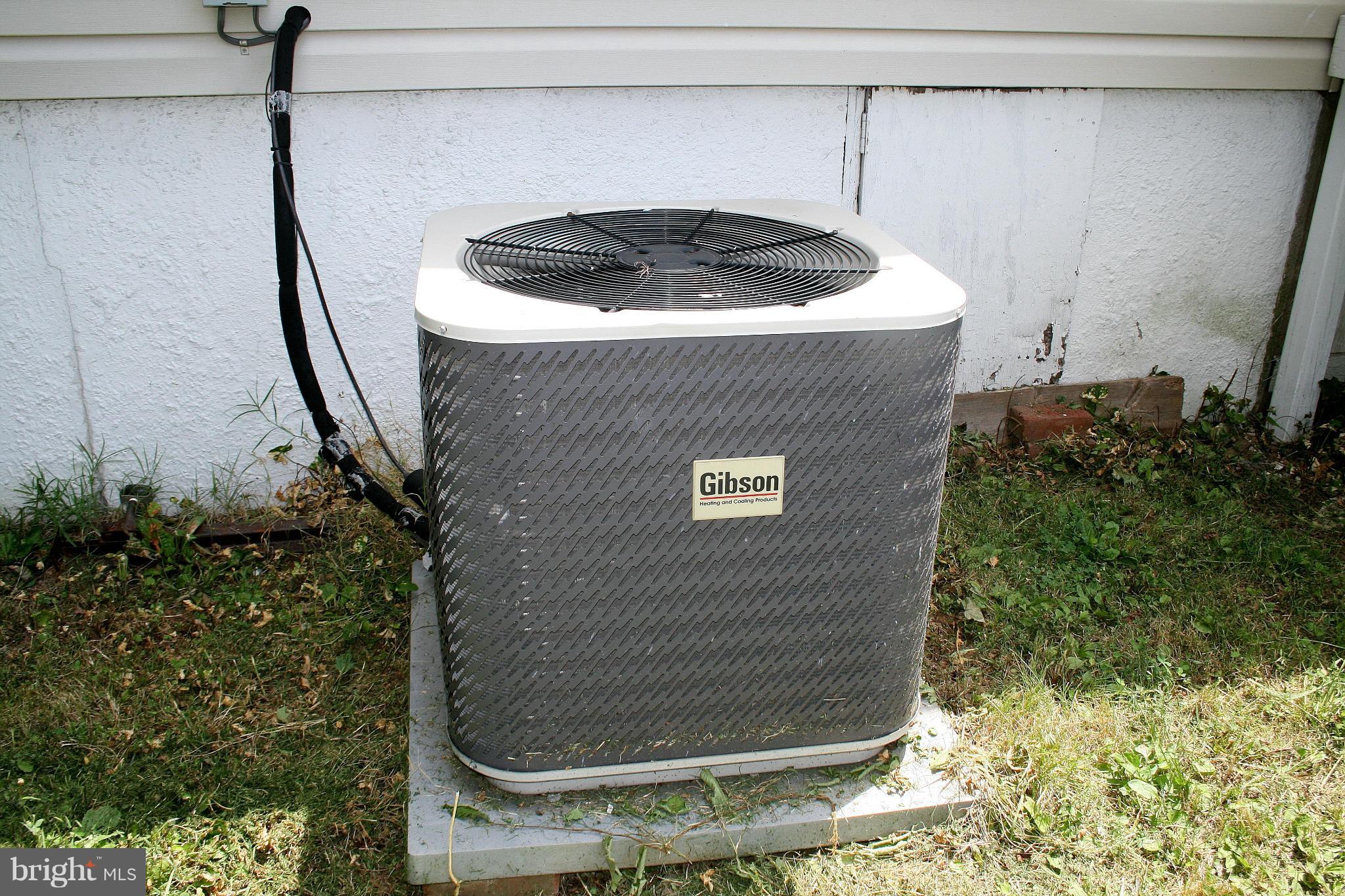 4018 Ritchie Highway Baltimore, MD 21225 - Photo 5 of 12 Central Air Unit