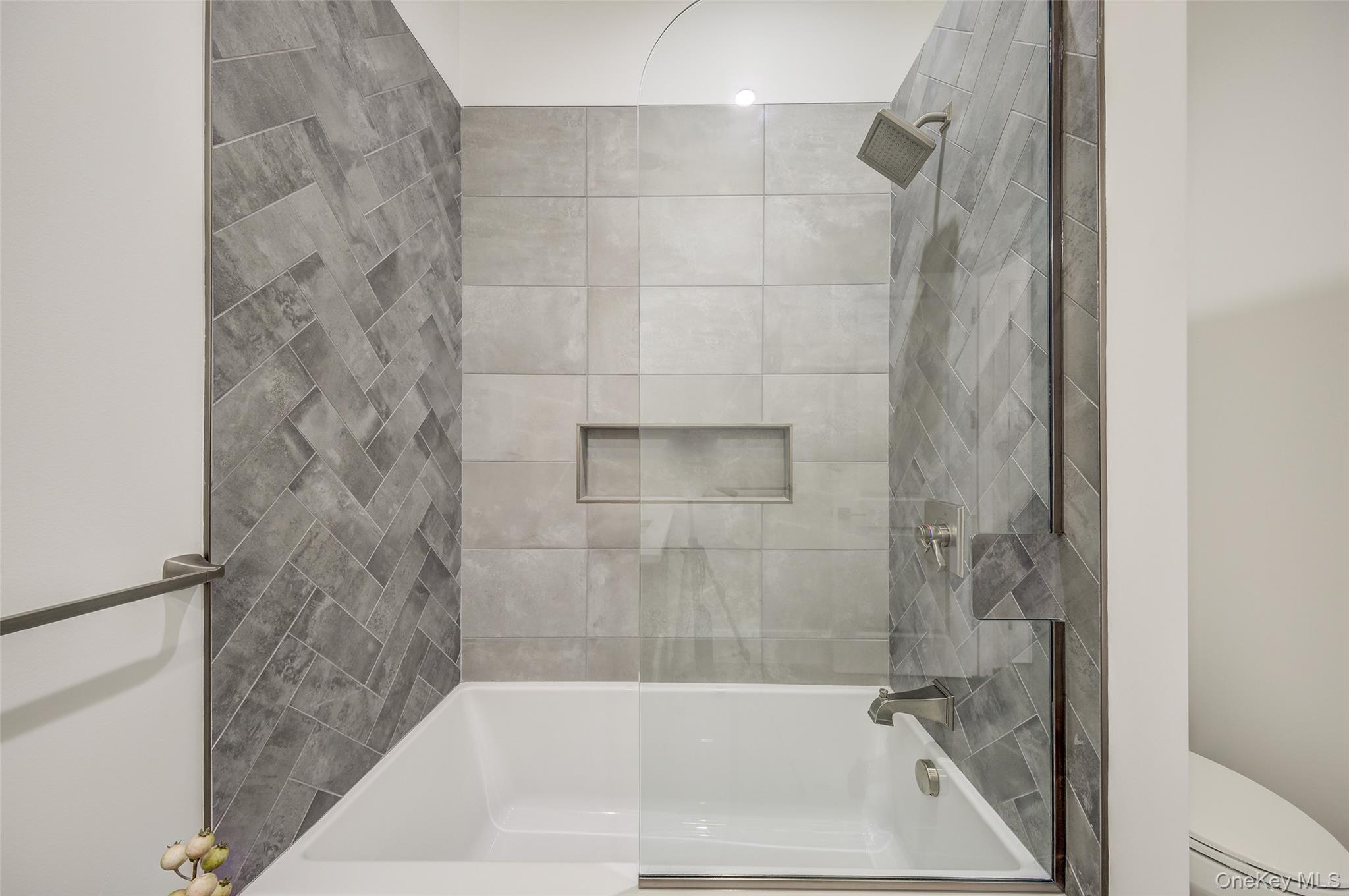 226 Main Street, Unit 302 Beacon, NY 12508 - Photo 27 of 43 Full bathroom with toilet and tub / shower combination