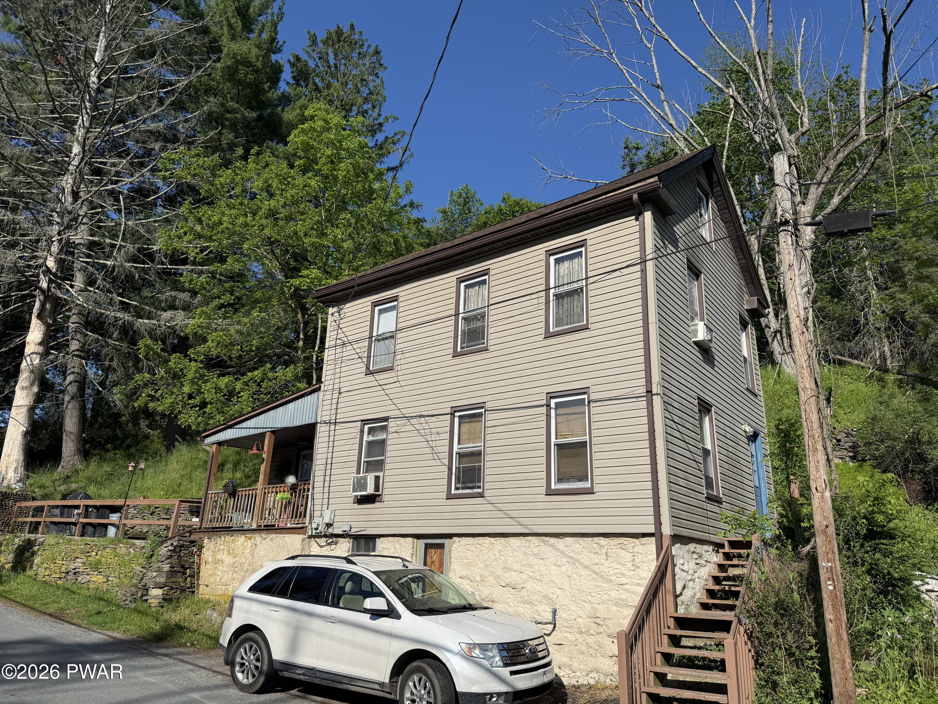 724 Ridge Street Honesdale, PA 18431 - Photo 1 of 10