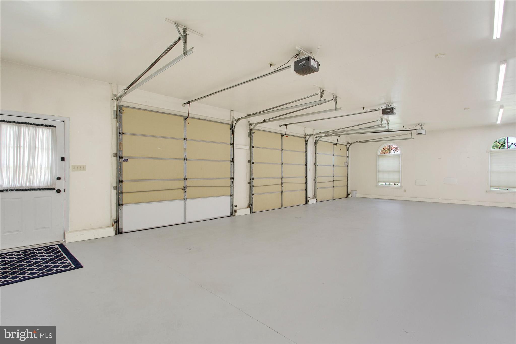 266 Fairview Drive Hanover, PA 17331 - Photo 33 of 49 a view of a garage