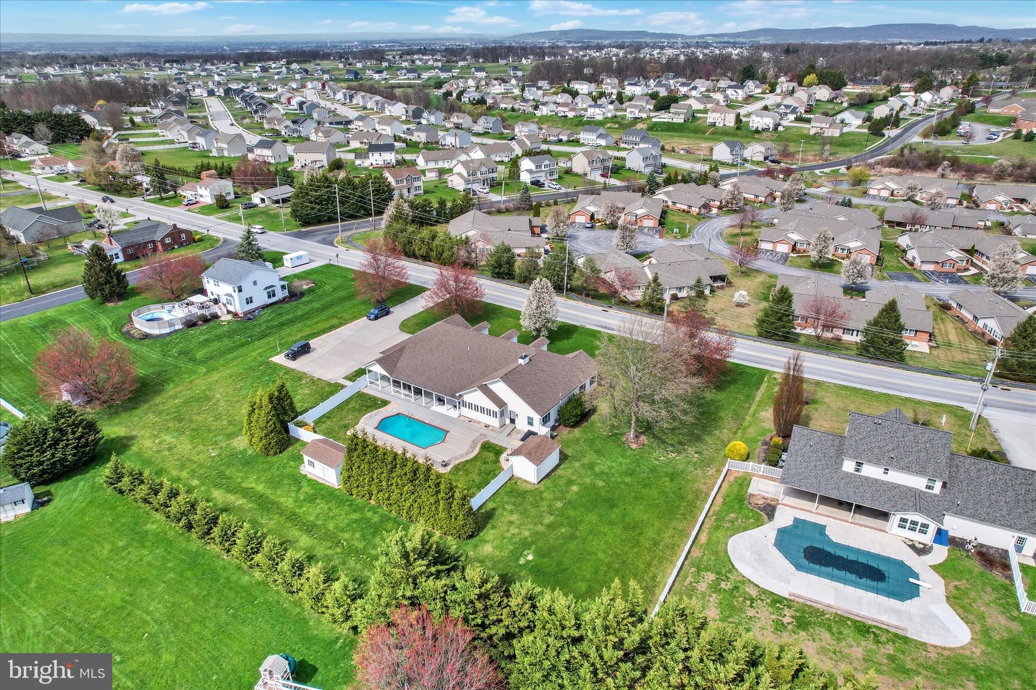 266 Fairview Drive Hanover, PA 17331 - Photo 43 of 49 an aerial view of a house with a garden