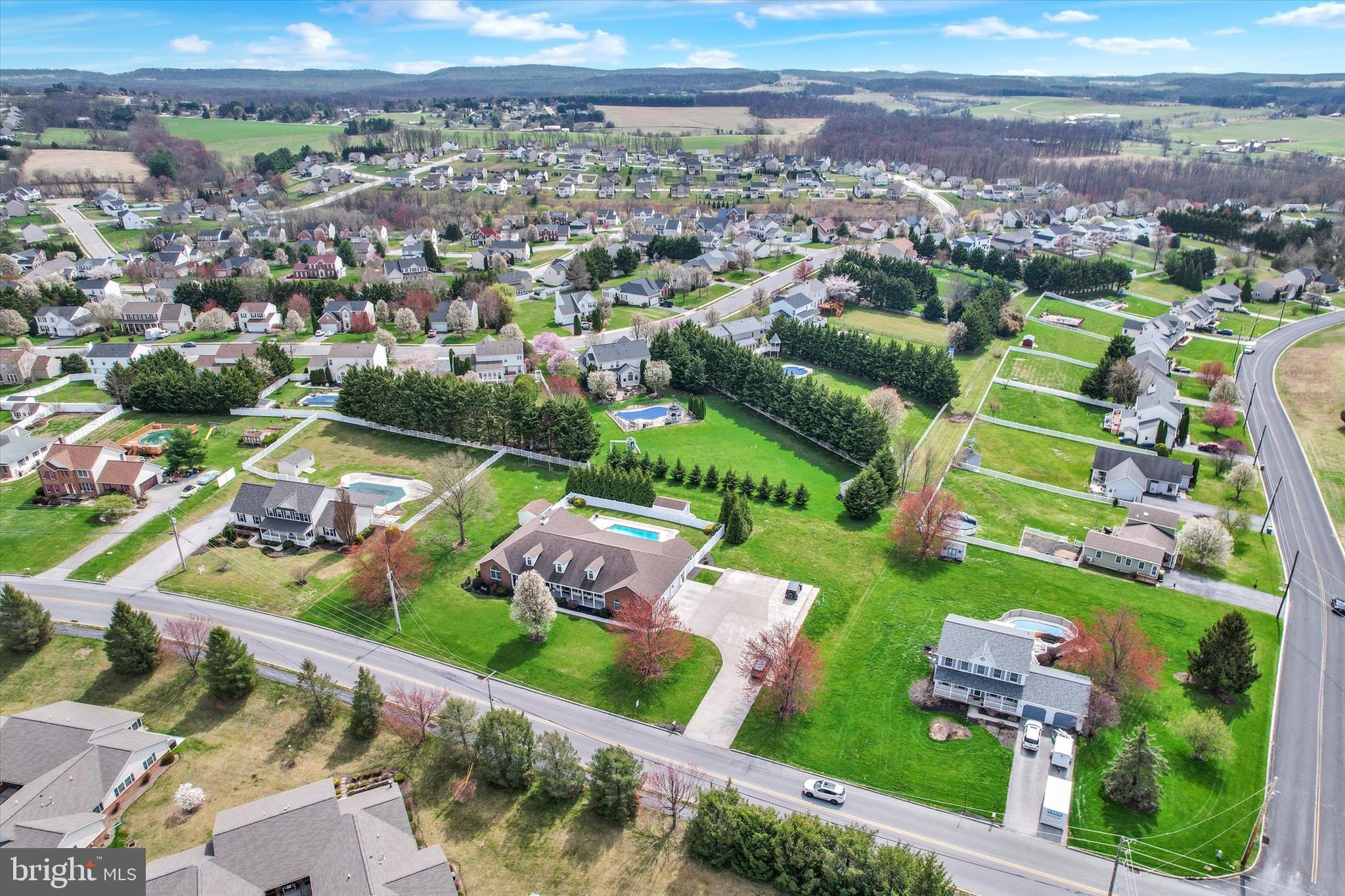266 Fairview Drive Hanover, PA 17331 - Photo 44 of 49 an aerial view of a city