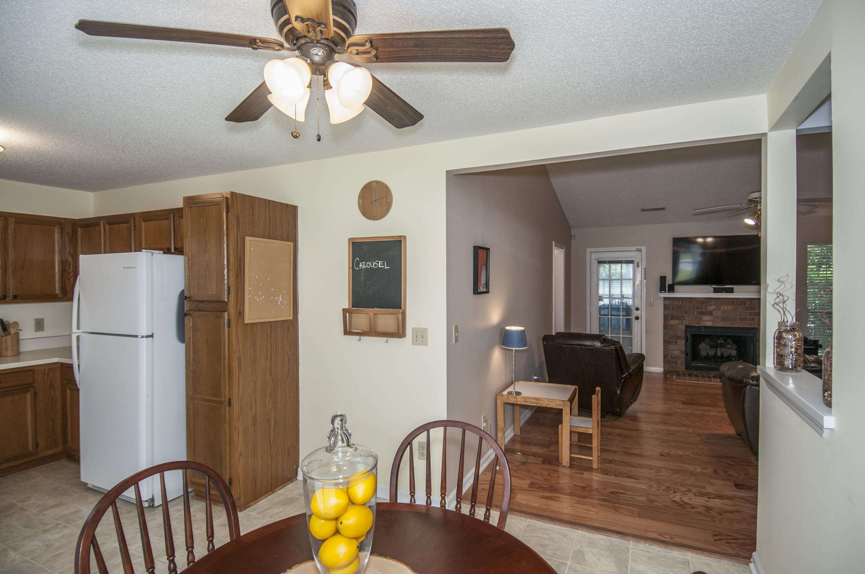 2441 Castlereagh Road Charleston, SC 29414 - Photo 5 of 15 Kitchen