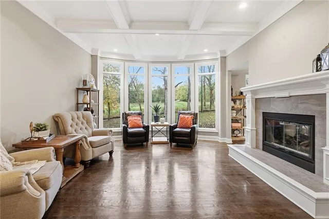 $1,100,000 | 26640 West 109th Street, Olathe, KS 66061